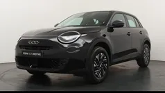 Zwart Nieuw 2025 Fiat 600 Urban SUV | € 27.825 (Goede deal)