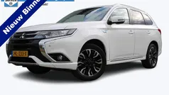 Wit Gebruikt 2015 Mitsubishi Outlander P-HEV Edition SUV | € 10.950 (Goede deal)