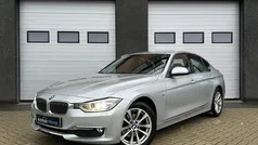 Grijs, metallic lak Gebruikt 2014 BMW 316 Executive Sedan | € 11.990 (Eerlijke prijs)