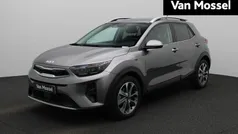 Grijs Gebruikt 2024 Kia Stonic SUV | € 26.400 (Eerlijke prijs)