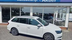 Wit Gebruikt 2016 Skoda Fabia Ambition Stationwagen | € 5.750 (Goede deal)