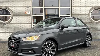 Grijs Gebruikt 2017 Audi A1 Attraction Hatchback | € 12.950 (Eerlijke prijs)