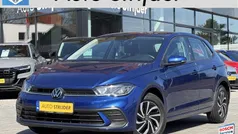 Blauw Gebruikt 2023 VW Polo Life Hatchback | € 21.845 (Eerlijke prijs)