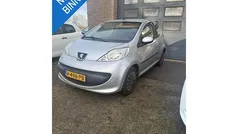Grijs Gebruikt 2009 Peugeot 107 Hatchback | € 1.599 (Super prijs)