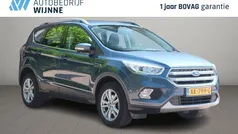 Blauw Gebruikt 2019 Ford Kuga Trend SUV | € 17.950 (Eerlijke prijs)