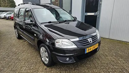 Occasion 2010 Dacia Logan MCV Lauréate MPV | € 1.950 (Eerlijke prijs)