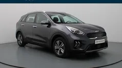 Grijs (metallic) Gebruikt 2021 Kia Niro SUV | € 22.790 (Goede deal)