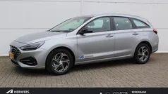 Grijs Gebruikt 2024 Hyundai i30 Comfort Stationwagen | € 22.835 (Eerlijke prijs)