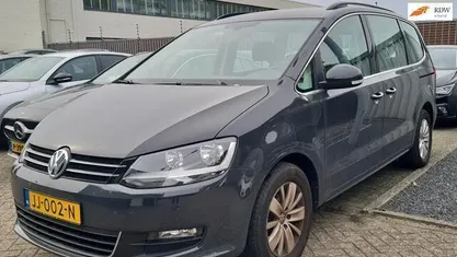 Occasion VW Sharan Highline 150 PK (110 kW) 2016 Grijs MPV
