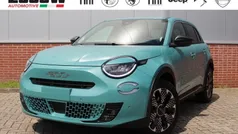 Blauw Gebruikt 2024 Fiat 600 La Prima SUV | € 31.450 (Eerlijke prijs)