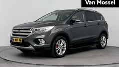 Gebruikt 2020 Ford Kuga Titanium SUV | € 23.435 (Eerlijke prijs)