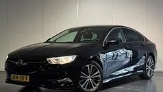 Zwart Gebruikt 2018 Opel Insignia OPC Hatchback | € 19.950 (Eerlijke prijs)