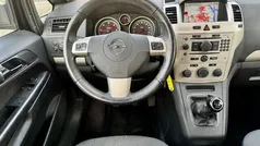 Grijs, metallic lak Gebruikt 2009 Opel Zafira Business MPV | € 2.395 (Goede deal)