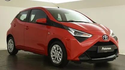 Rood Gebruikt 2019 Toyota Aygo X-play Hatchback | € 9.899 (Eerlijke prijs)