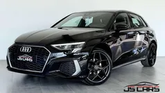 Zwart Gebruikt 2022 Audi A3 Sportback S-Line Sedan | € 27.490 (Goede deal)