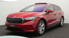 Rood Gebruikt 2022 Skoda Enyaq iV SUV | € 33.600 (Eerlijke prijs)