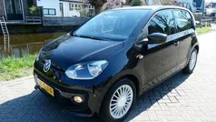 Zwart Gebruikt 2015 VW up! high up! Hatchback | € 6.195 (Eerlijke prijs)