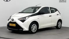 Gebruikt 2021 Toyota Aygo Hatchback | € 11.945 (Eerlijke prijs)