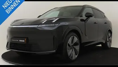 Zwart Nieuw 2025 Lynk & Co 08 SUV | € 57.995 (Eerlijke prijs)