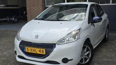 Wit Gebruikt 2014 Peugeot 208 Hatchback | € 3.995 (Eerlijke prijs)