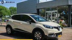 Creme Gebruikt 2015 Renault Captur Expression SUV | € 7.950 (Eerlijke prijs)