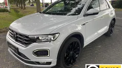 Zilver Gebruikt 2020 VW T-Roc R-line SUV | € 31.985 (Eerlijke prijs)