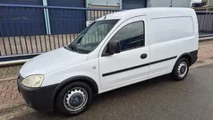 Wit Gebruikt 2011 Opel Combo MPV | € 2.499 (Eerlijke prijs)