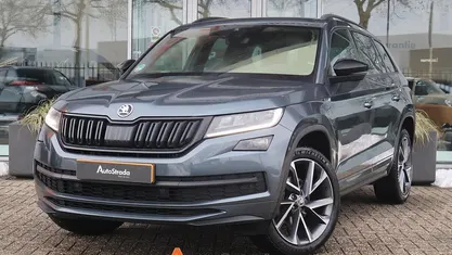 Grijs Gebruikt 2021 Skoda Kodiaq SportLine SUV | € 31.700 (Goede deal)
