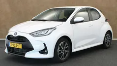 Wit Gebruikt 2024 Toyota Yaris Hybrid Hatchback | € 24.645 (Eerlijke prijs)