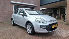 Grijs, metallic lak Gebruikt 2011 Fiat Punto Evo Hatchback | € 3.995 (Super prijs)