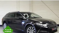 Zwart Gebruikt 2021 Skoda Superb Style Stationwagen | € 28.945 (Eerlijke prijs)