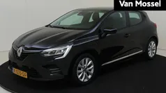 Gebruikt 2020 Renault Clio V Zen Hatchback | € 11.235 (Eerlijke prijs)