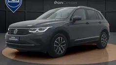 Gebruikt 2021 VW Tiguan Life SUV | € 28.950 (Eerlijke prijs)