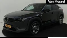 Zwart Gebruikt 2023 Mazda MX30 Makoto SUV | € 20.440 (Eerlijke prijs)