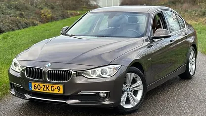 Gebruikt 2012 BMW 320 Efficient Dynamics Sedan | € 7.250 (Eerlijke prijs)
