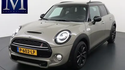 Occasion 2018 Mini Cooper S Chili Hatchback | € 17.440 (Eerlijke prijs)