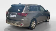 Gebruikt 2021 Mitsubishi Outlander P-HEV Intense+ SUV | € 26.450 (Eerlijke prijs)