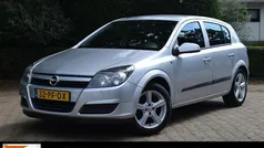 Gebruikt 2004 Opel Astra Enjoy Hatchback | € 2.295 (Eerlijke prijs)