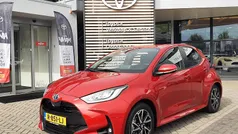 Gebruikt 2022 Toyota Yaris Hybrid Hatchback | € 21.900 (Eerlijke prijs)