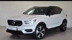Wit Gebruikt 2022 Volvo XC40 Inscription SUV | € 38.440 (Eerlijke prijs)