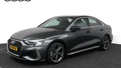 Grijs Gebruikt 2021 Audi A3 S-Line Sedan | € 25.795 (Eerlijke prijs)