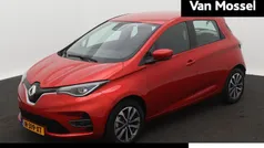 Vlamrood nnp Gebruikt 2020 Renault Zoe Zen Hatchback | € 12.440 (Super prijs)