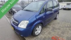 Blauw Gebruikt 2004 Opel Meriva Cosmo MPV | € 1.250 (Eerlijke prijs)