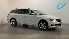 Wit Gebruikt 2020 Skoda Octavia Business Line Stationwagen | € 16.750 (Eerlijke prijs)