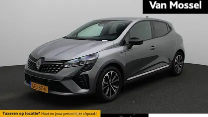 Grijs Occasion 2024 Renault Clio V Techno Hatchback | € 23.639 (Eerlijke prijs)