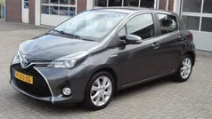 Grijs Gebruikt 2015 Toyota Yaris Hatchback | € 12.750 (Eerlijke prijs)