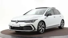 Zilver Gebruikt 2023 VW Golf VIII R-line Hatchback | € 34.440 (Eerlijke prijs)