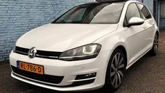 Wit, metallic lak Gebruikt 2013 VW Golf VII Highline Hatchback | € 9.350 (Goede deal)