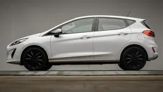 Wit Gebruikt 2018 Ford Fiesta Trend Hatchback | € 10.745 (Eerlijke prijs)