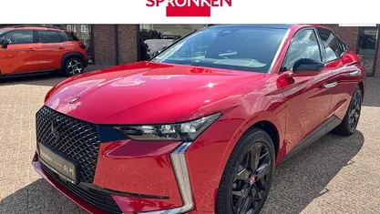 Rood Gebruikt 2023 DS Automobiles DS4 Performance Hatchback | € 28.900 (Eerlijke prijs)
